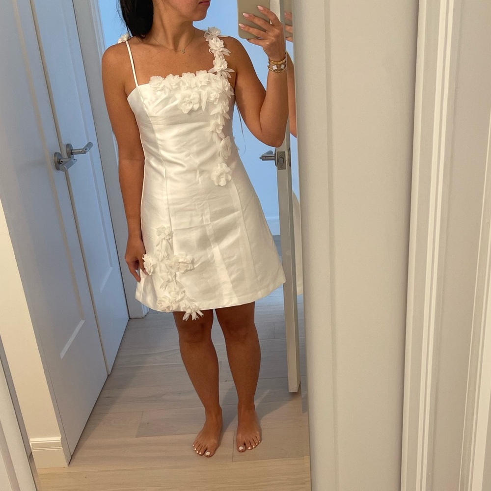 NWT ELLIATT Stevie Flower Applique Minidress Bridal White Size Small